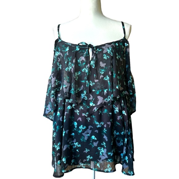 Torrid Butterfly Print off Shoulder Flutter Ruffle Blouse Top Plus Size Keyhole - Picture 3 of 6